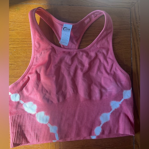 ZYIA Tops - ZYIA Tye-Dye Hendrix Crop